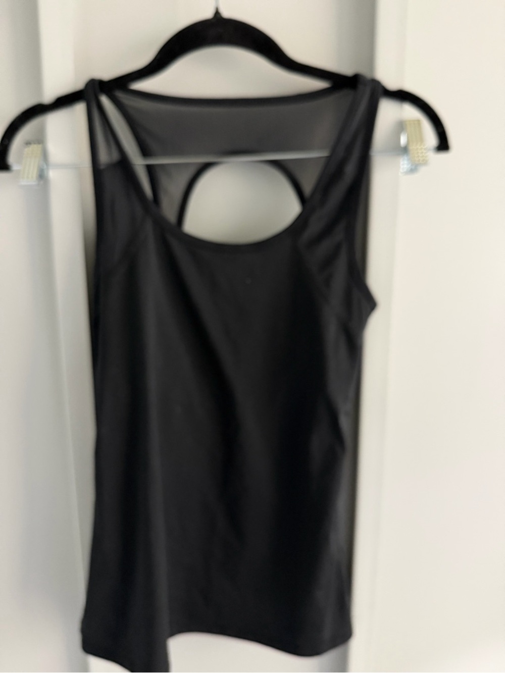 Fabletics Black Mesh Panel Built In Bra Running Tank Top S - Picture 3 of 9